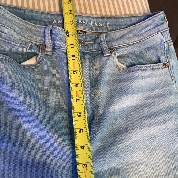 American Eagle Mom Straight Jeans Size 6 Long. #208 - Picture 10 of 11